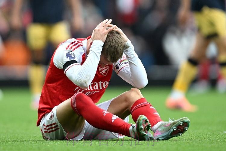 皇马对厄德高膝伤进行治疗 恢复情况已达预期效果